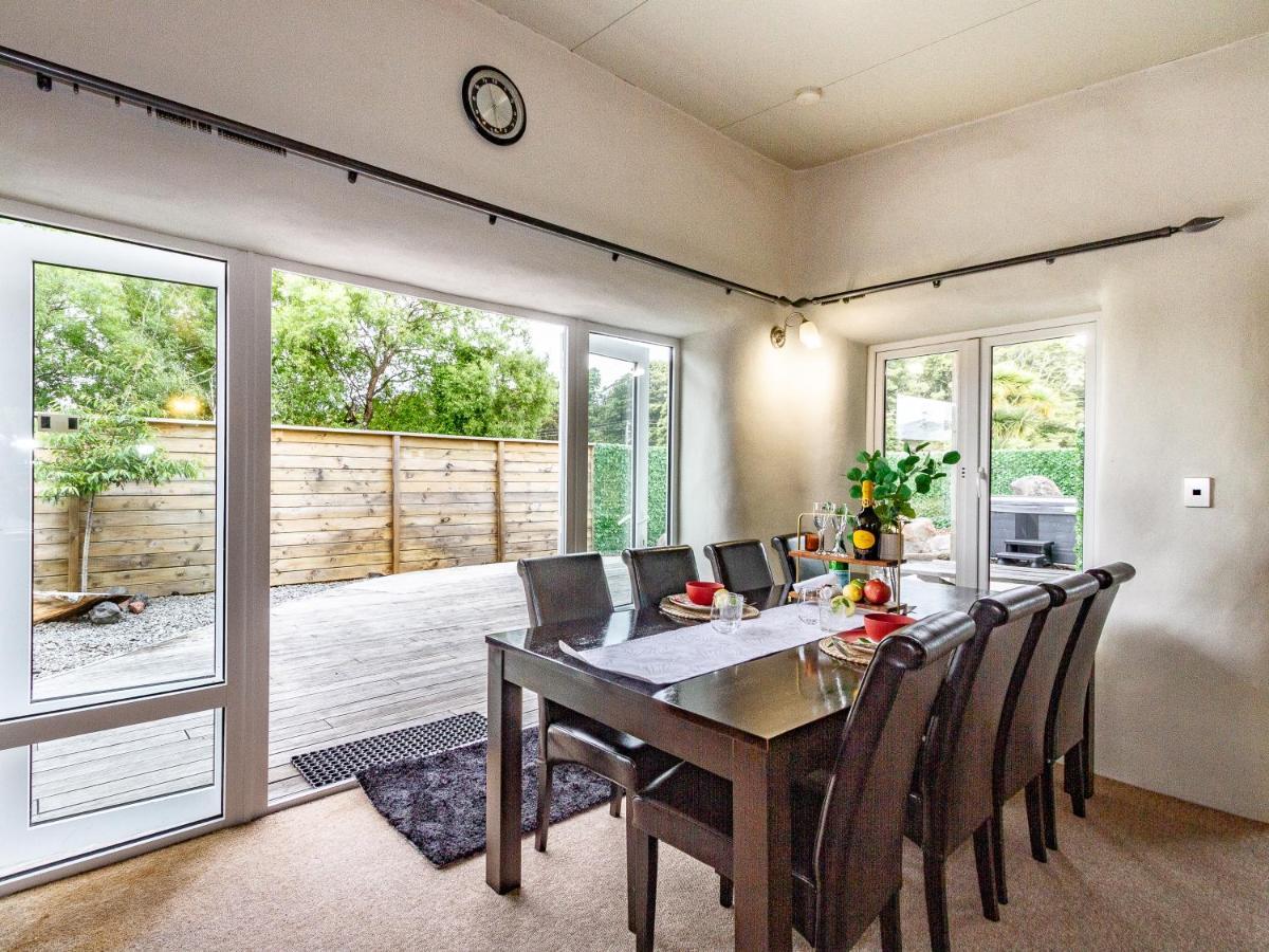 The Grey Straw House - Rangataua Holiday home Ohakune